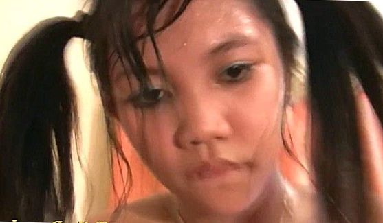 Муж снимает как трясутся большие сиськи жены во время секса, порно видео