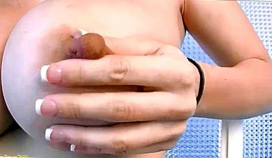 Пьяные русские лесбиянки трахают друг друга вибраторами, порно видео